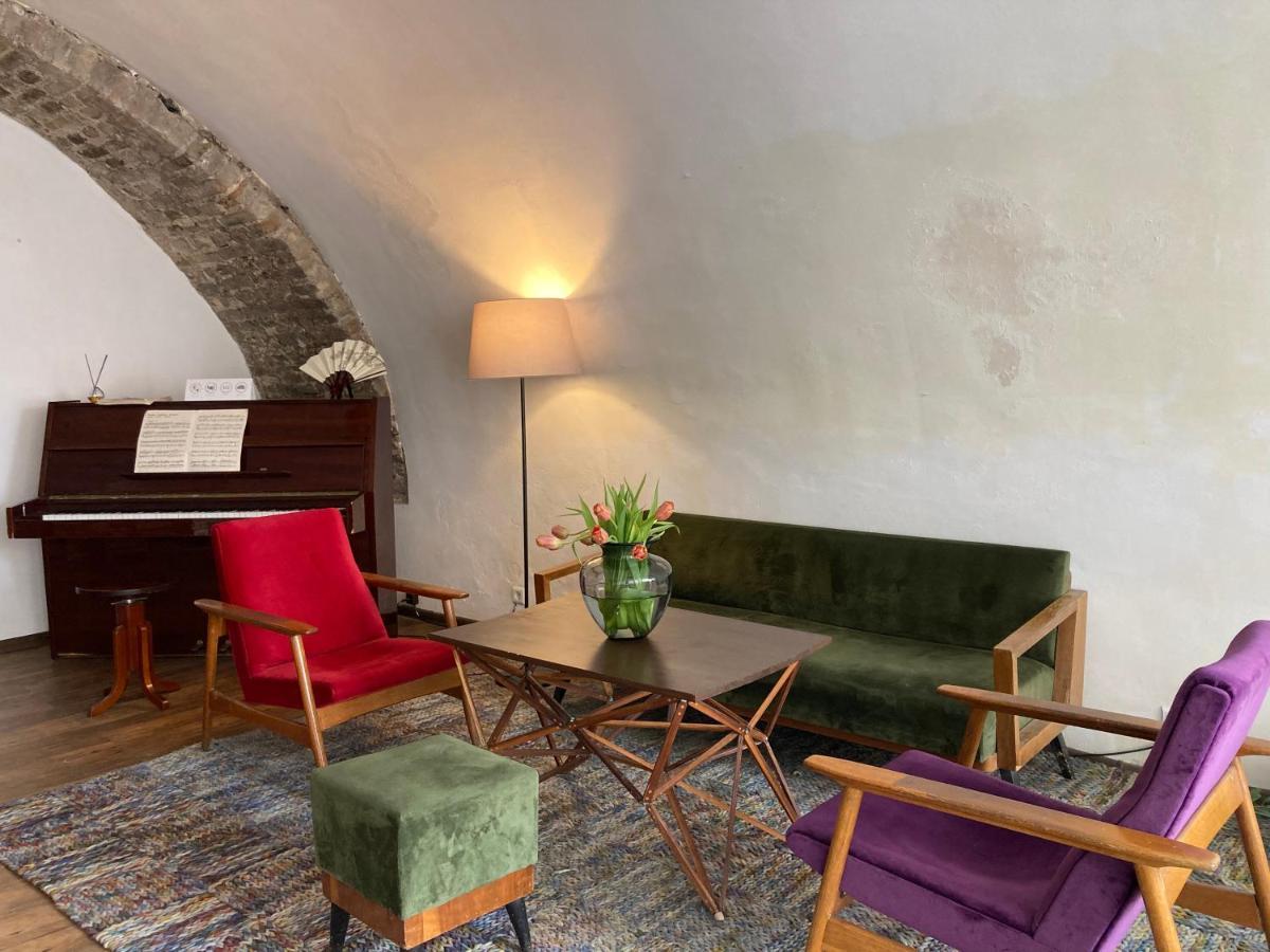 Bookinn B&B Welcome To Vilnius' Old Town Exteriör bild